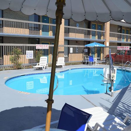 Days Inn By Wyndham Easley West Of Greenville/Clemson Area מראה חיצוני תמונה