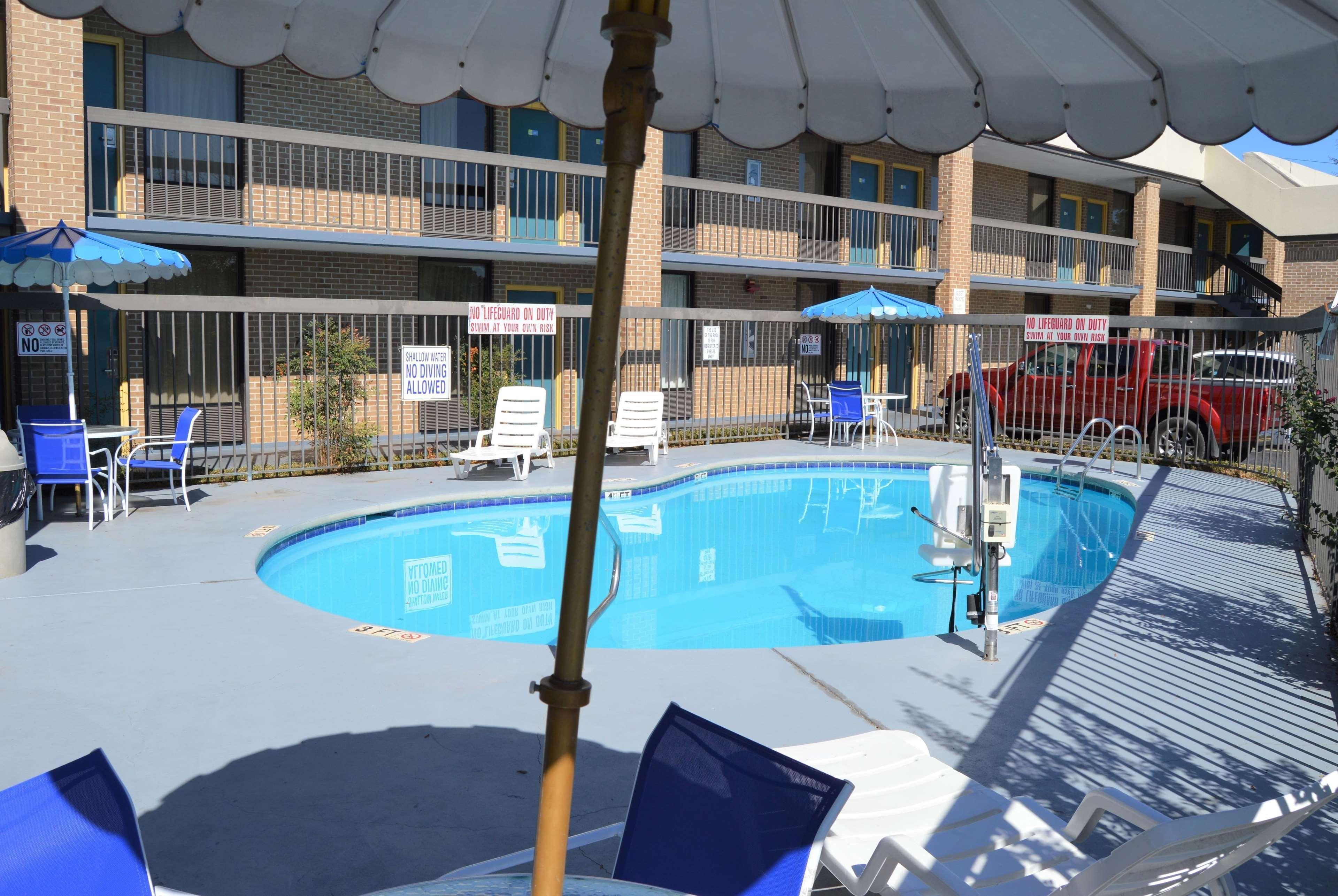 Days Inn By Wyndham Easley West Of Greenville/Clemson Area מראה חיצוני תמונה