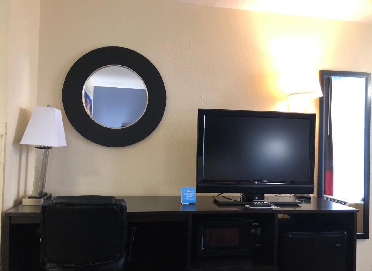 Days Inn By Wyndham Easley West Of Greenville/Clemson Area מראה חיצוני תמונה